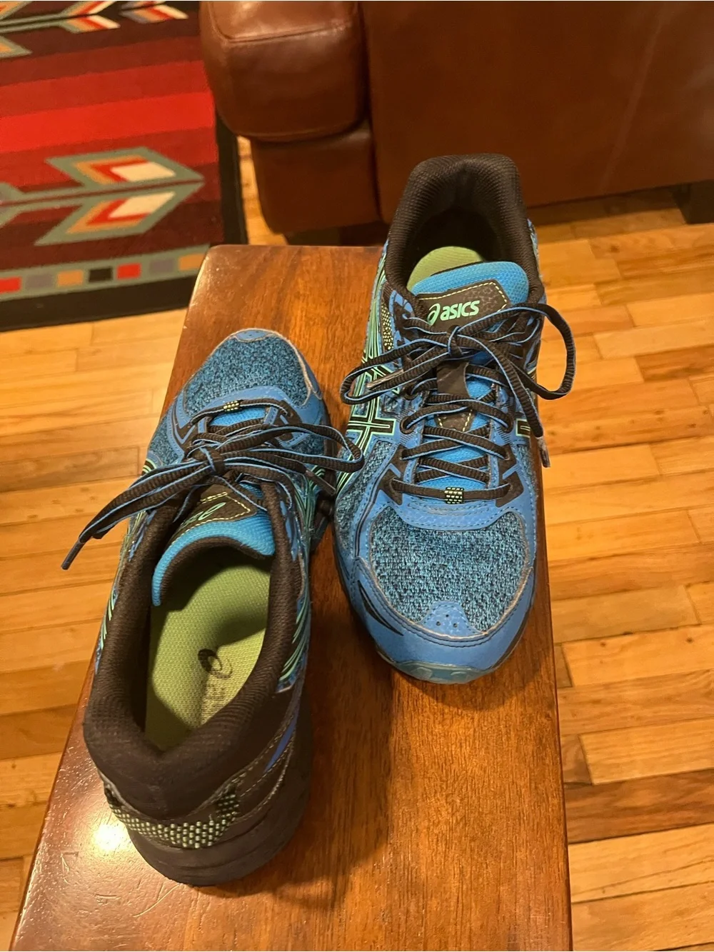 Asics Gel-Venture 6 Women’s Athletic Shoe - size 9 Blue/Teal/Black